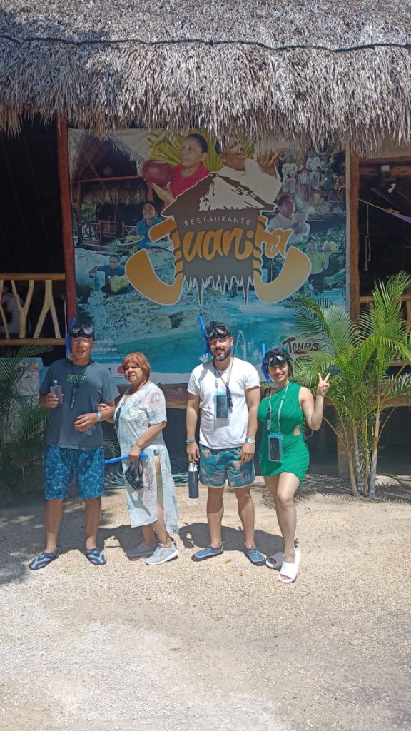 Visitando el cenote Dos Ojos y el cenote Sak Ak Tun